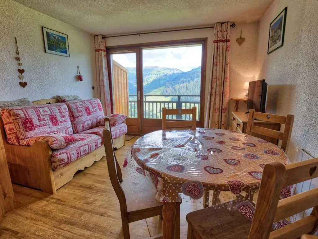 Studio Notre-Dame-de-Bellecombe, 1 pièce, 4 personnes - FR-1-505-83