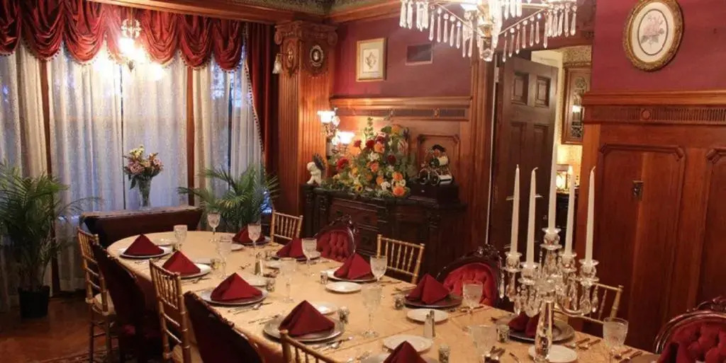 Emig Mansion