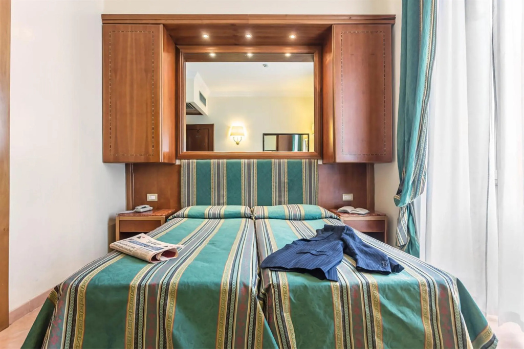 Raeli Hotel Regio