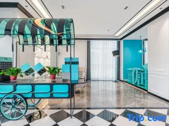 Xana Hotelle Hotel (Kunming Changshui International Airport Bogang Xiandai Plaza)