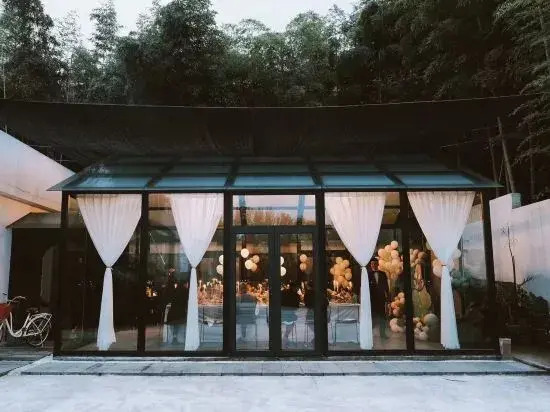 Mengye Moganshan Migong Garden Castle Homestay