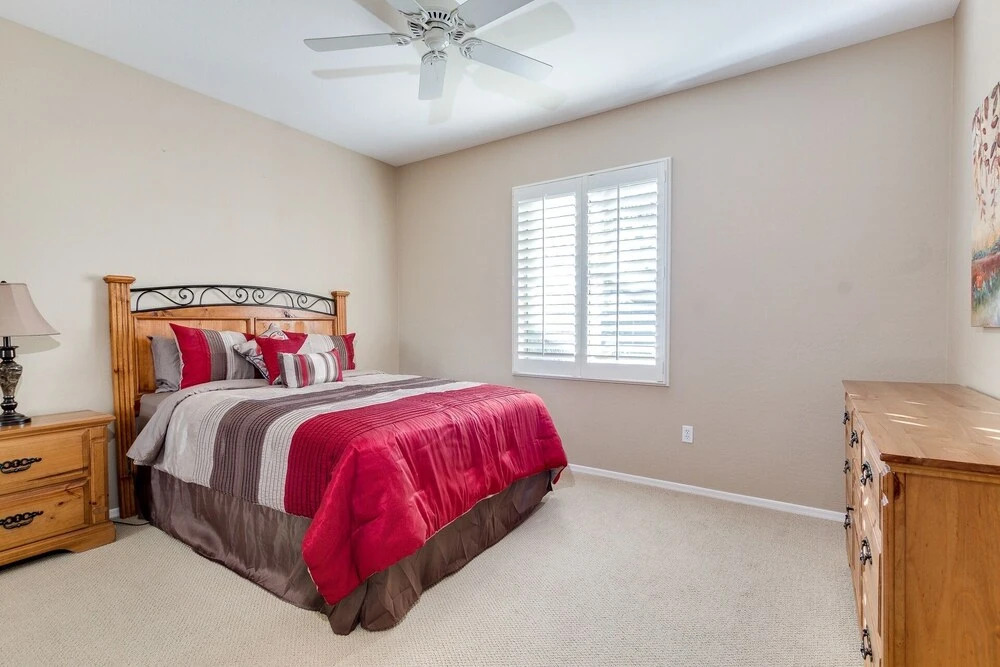 Sun City Grand 55+! Tranquil Yard! Amenities Galore! 3/2! 30 Night Minimum Stay! by Redawning