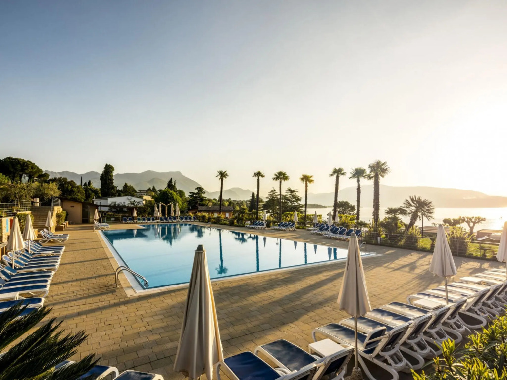 Apartment in Manerba with barbecue