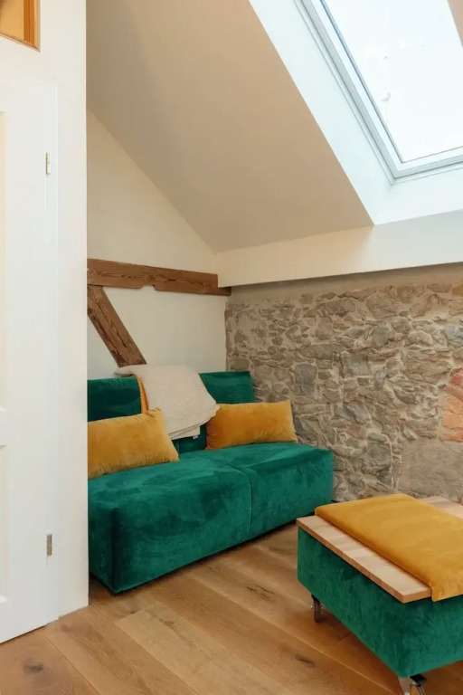 HexenburgbeiDresden 4 Zimmer Architektengaleriewohnung mit Whirlwanne, Kamin und Balkon - Nähe Sächsische Schweiz