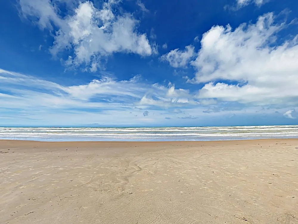 New Listing! Shoreside W/ Pool - 1 Block To Beach 2 Bedroom Duplex
