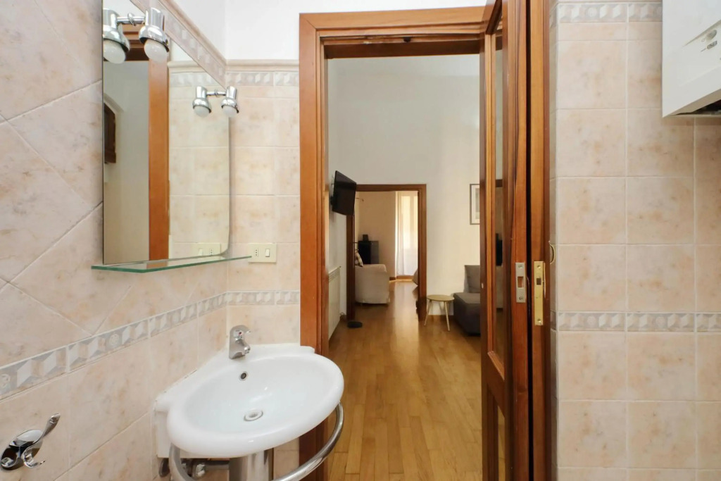 Vatican Spacious Modì Apartment