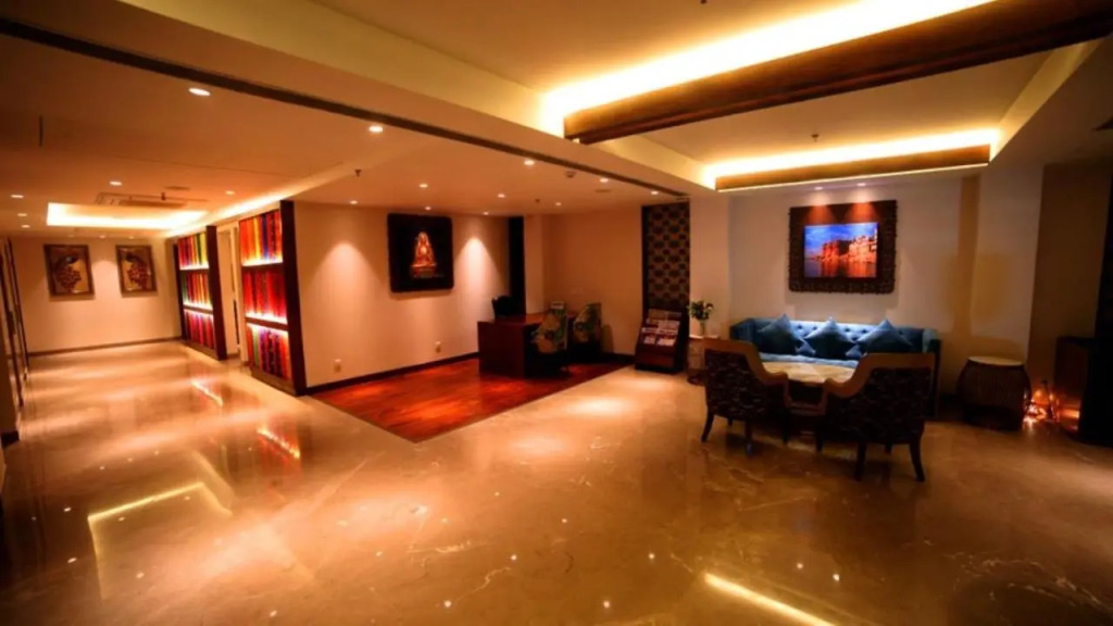 Hotel Le Lotus Grand Varanasi