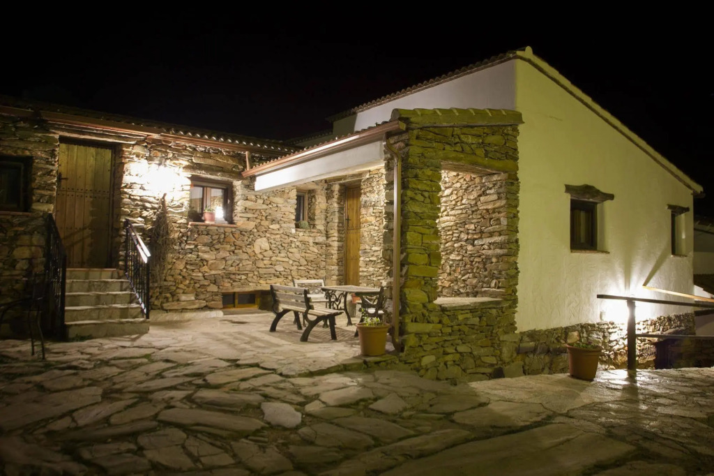 Reul Alto Cortijos Rurales