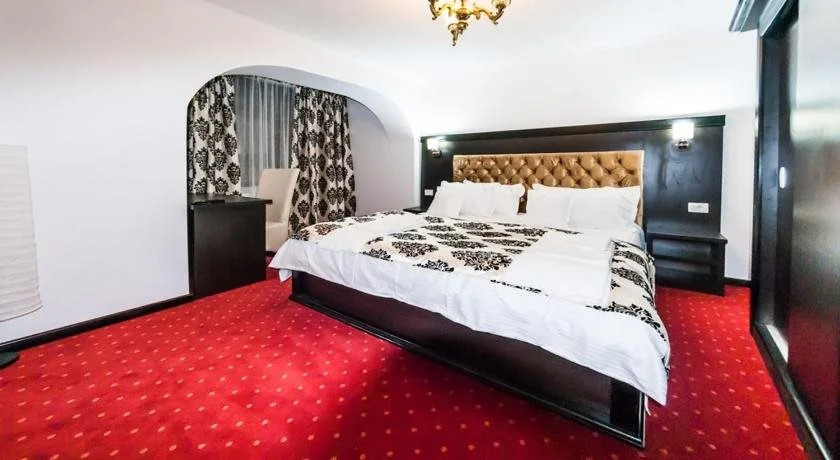 Hotel Blue Night