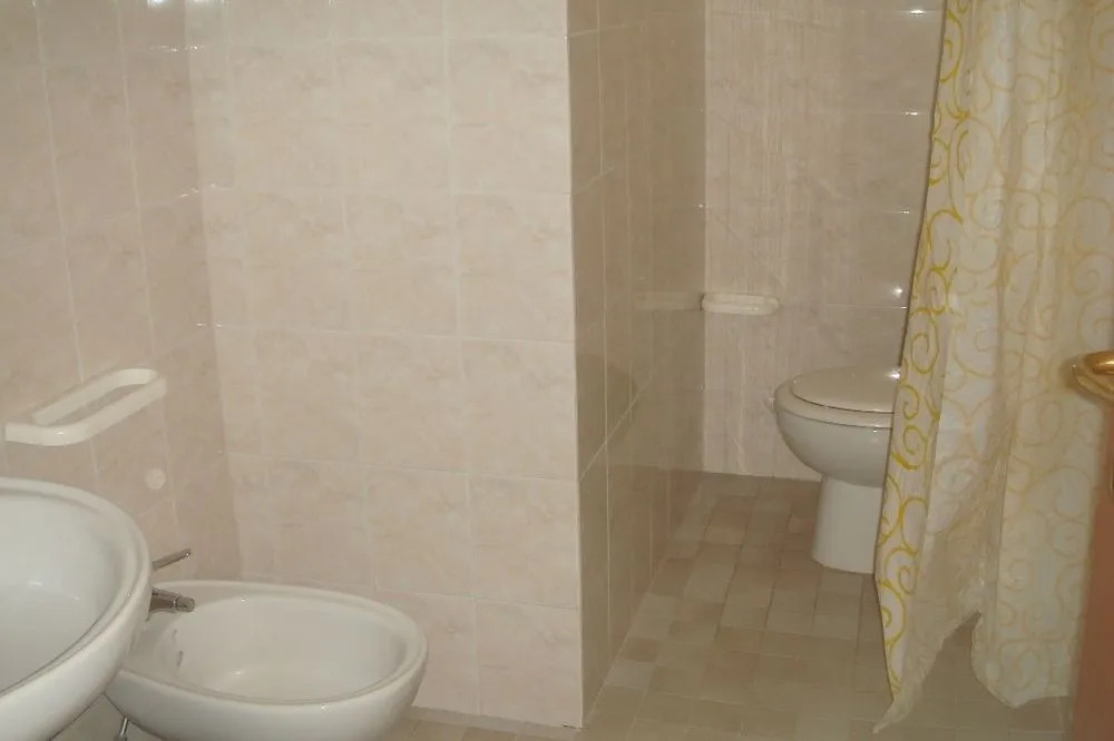 Dainese Apartments, Casa Ester