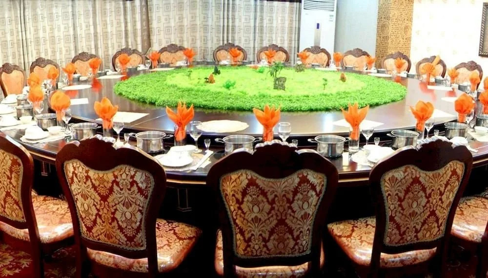 Wuzhou New Century Hotel