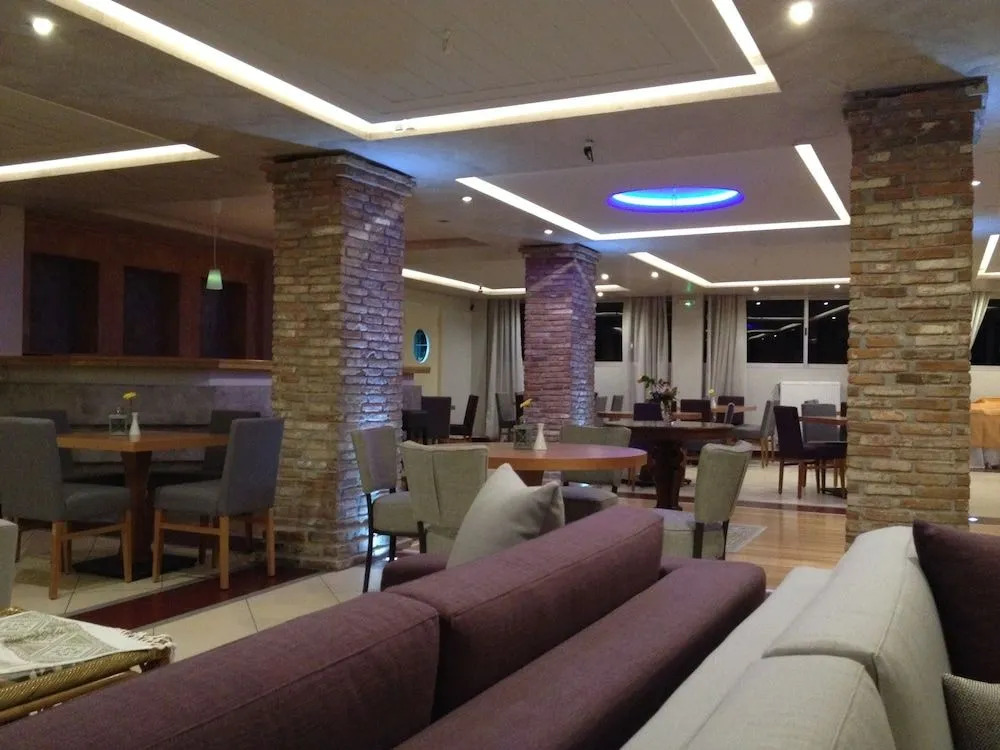 Souris Hotel