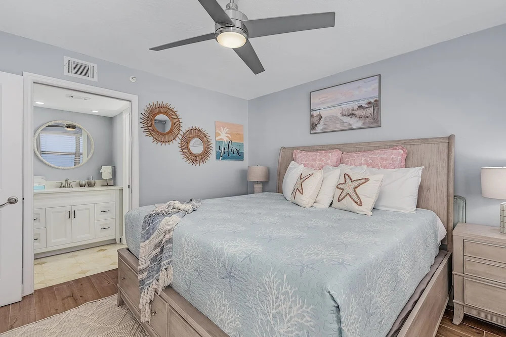 Welcome to Beach Villas # 704 - Updated Top Floor Gulf Front & Sunsets - Rental 250 Estero Blvd condo