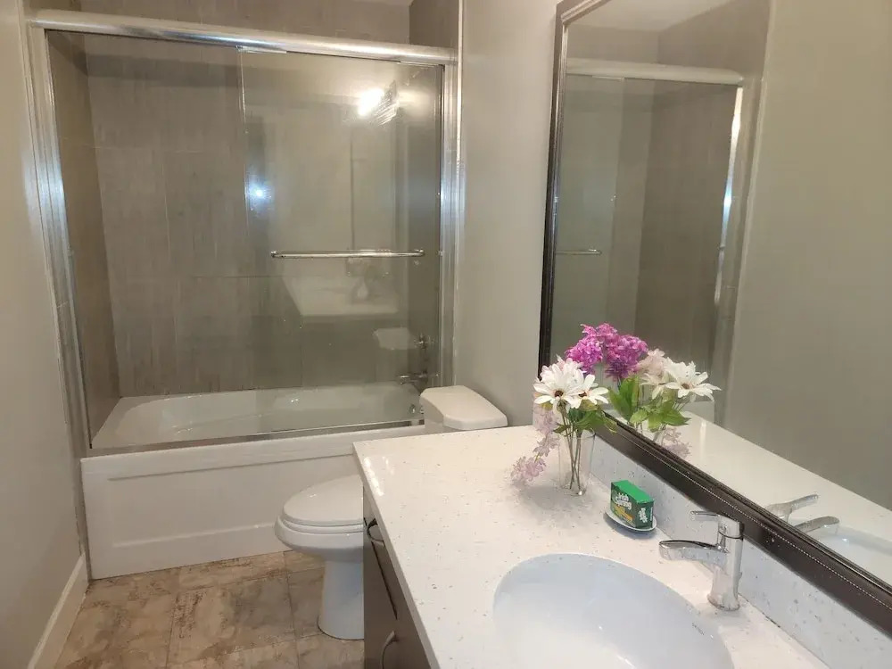 Oscar Inn & 2bd Suite up to 6 people private