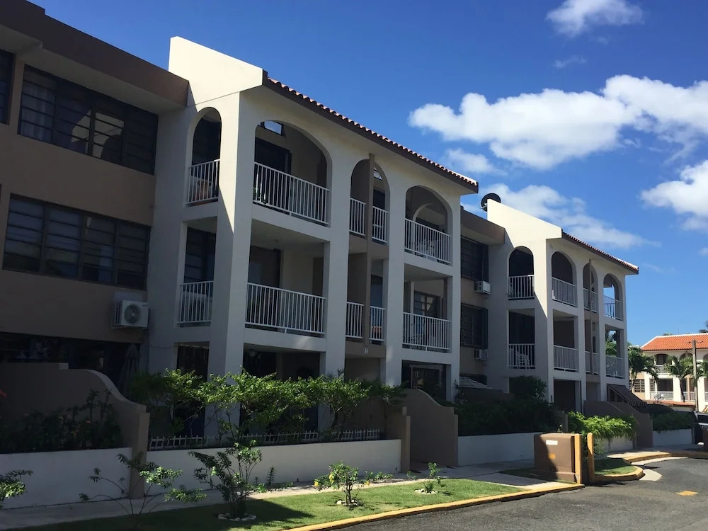 Monterrey Estates