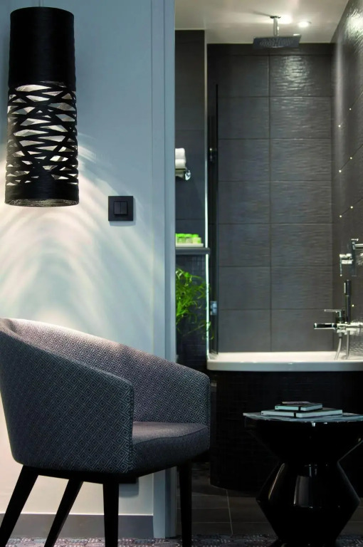 Le Grey Hotel