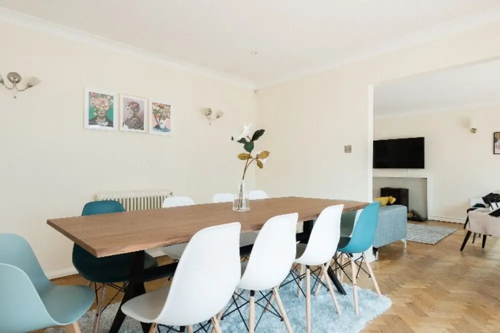 The Homerton Cottage - Spacious & Charming 5bdr Home