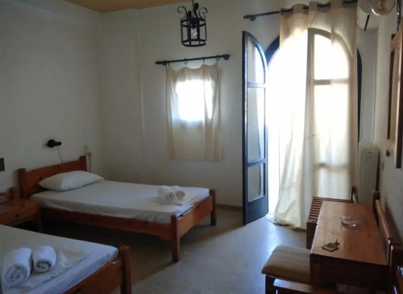 Alkyonides Hotel