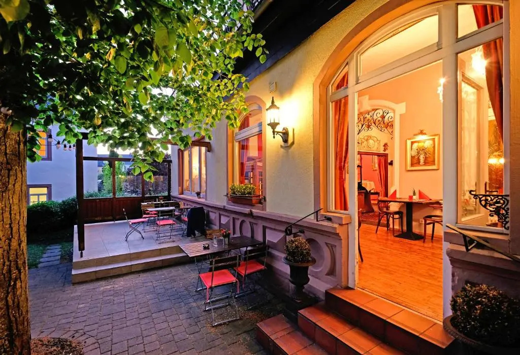 EIFELkrimihotel