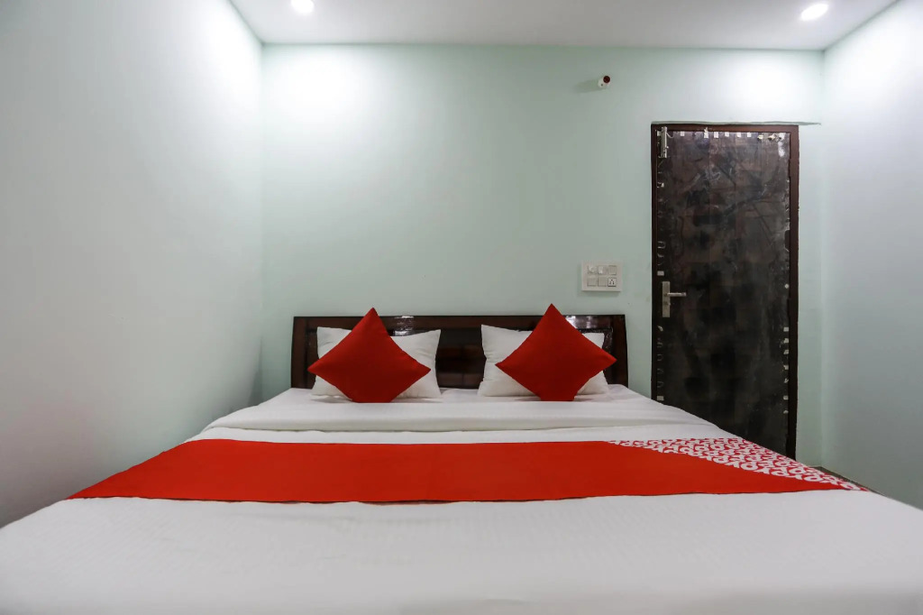 OYO 63814 The New View Hotel