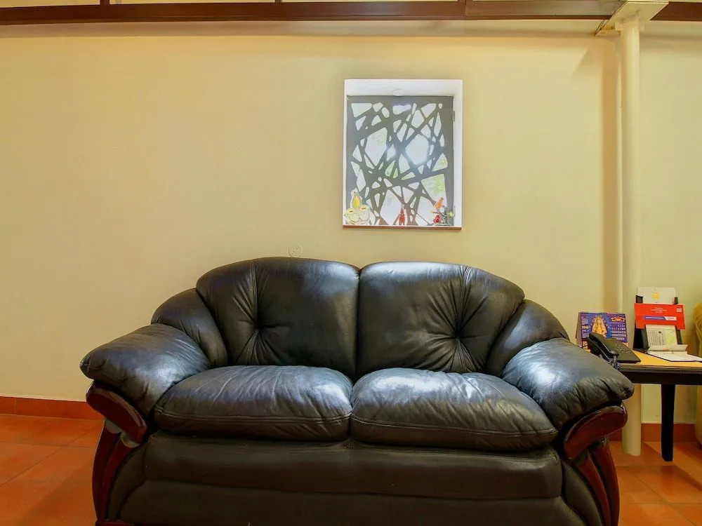 OYO 17355 Shri Sai Homestay