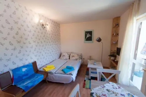 Redhill Apartments