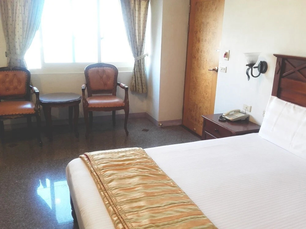 Jing Ai Hotel