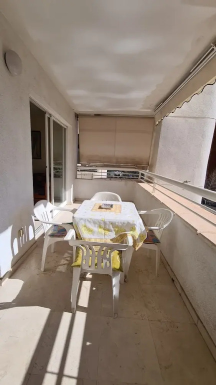 Cozy Benidorm Apartment With Terrace