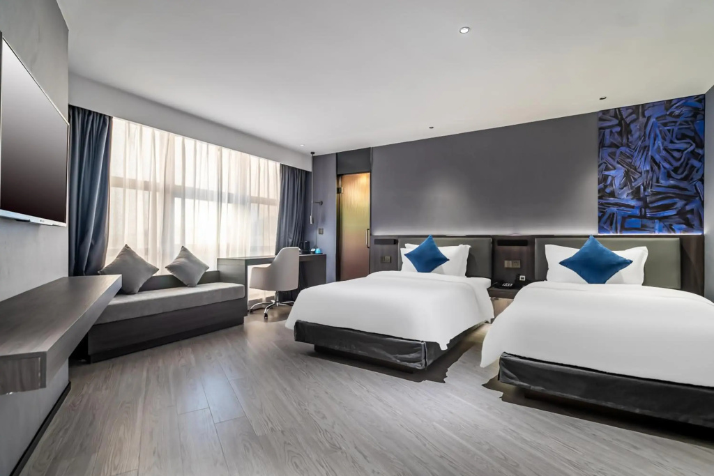 Insail Hotels (Guangyuanxincun Jingtai Pedestrian Street Guangzhou)