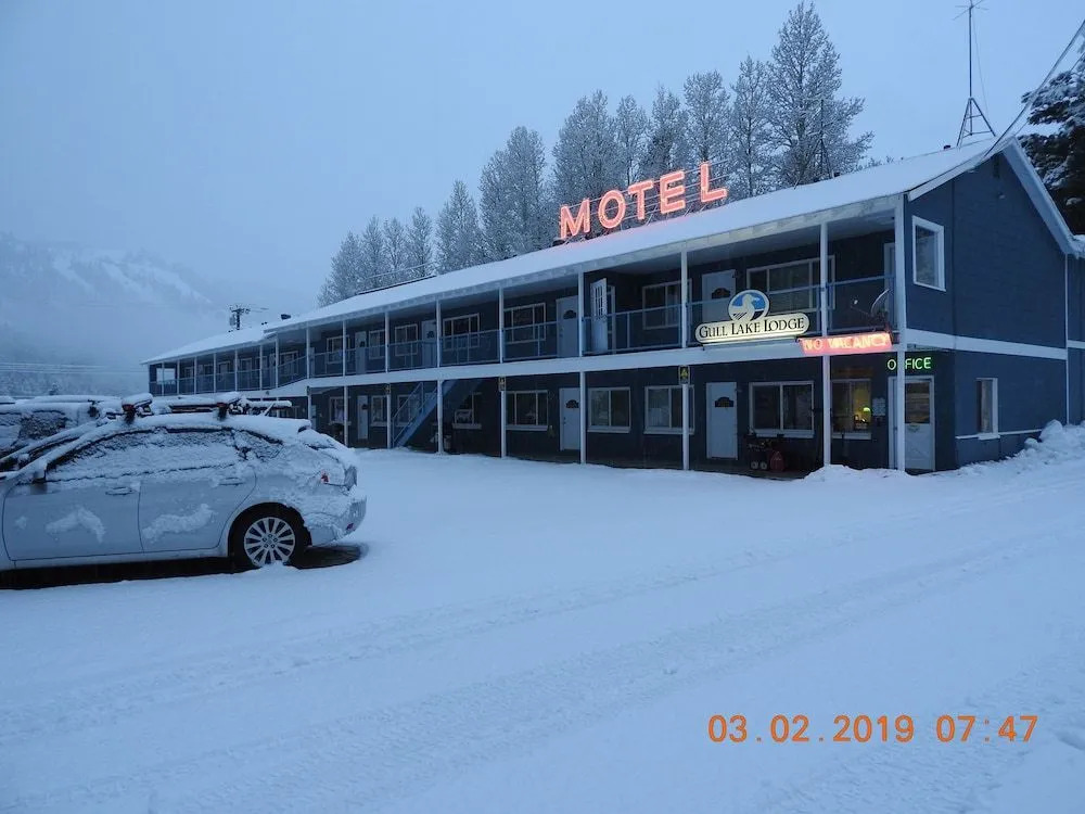 Gull Lake Lodge