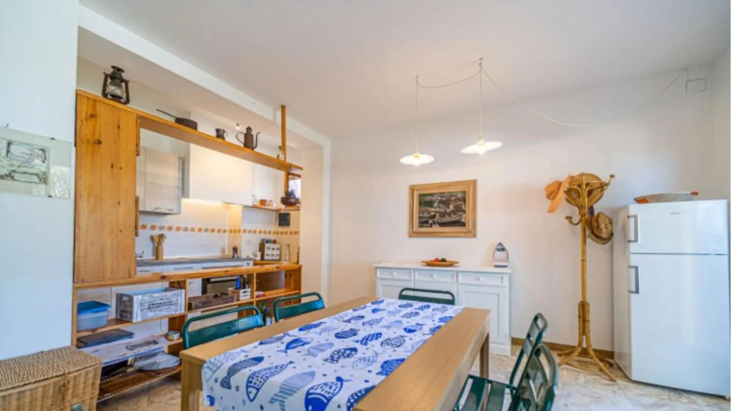 Sunsent Biodola just 50 meters from the beach with sea view terrace and parking space-IL TRAMONTO SULLA BIODOLA