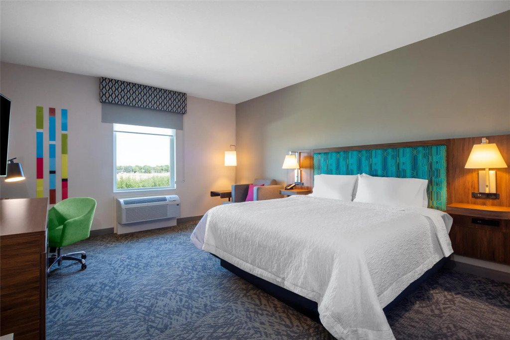 Hampton Inn & Suites Edmonton St. Albert, Ab
