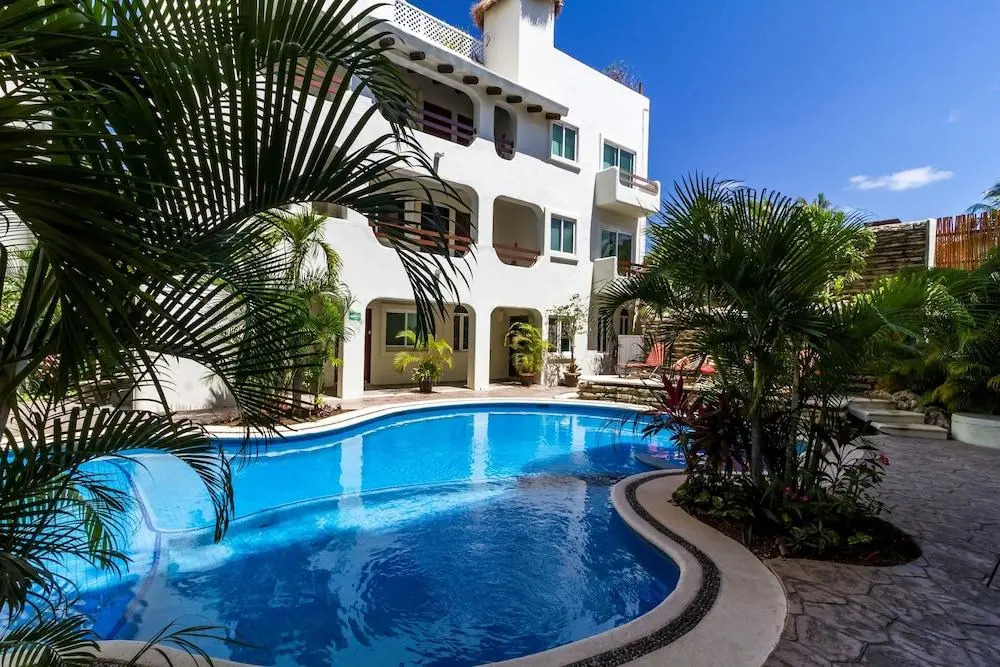 Beautiful Pent House, Near the Beach, by Vimex