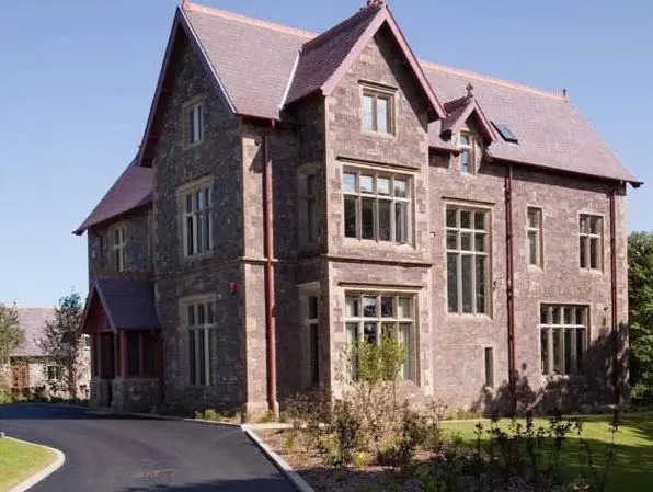 Penrhiw Priory