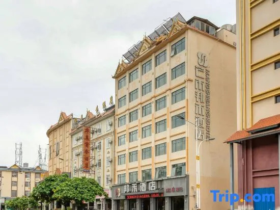 Banghe Hotel