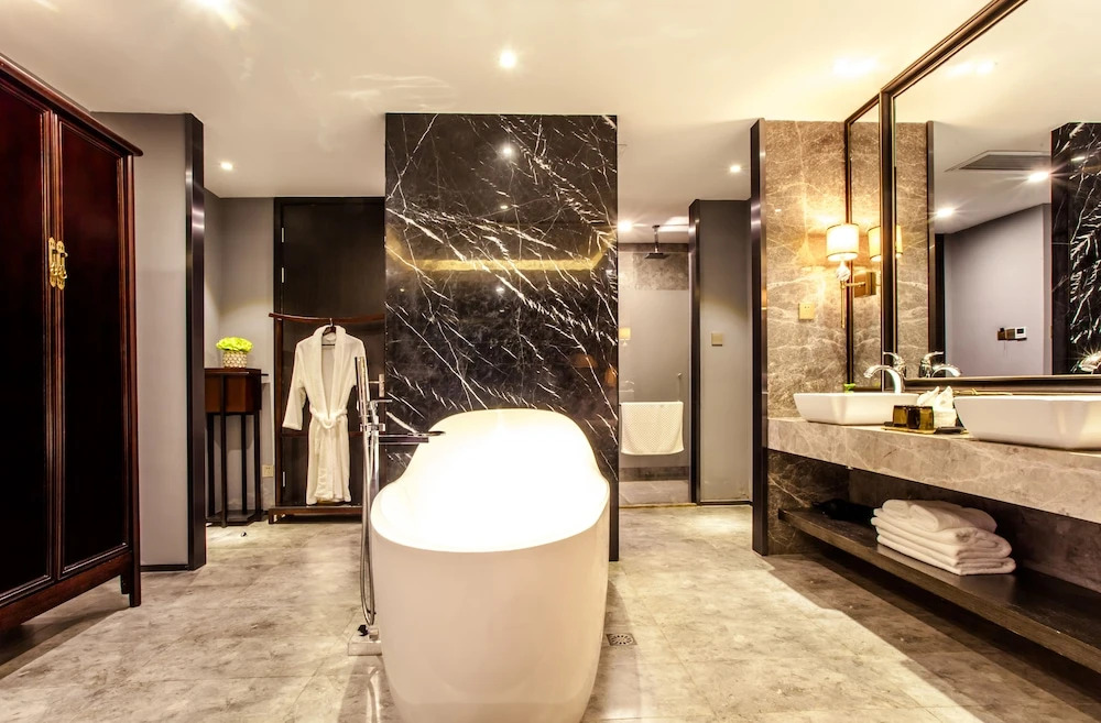 Courtyard Hotel - Yulong River Branch