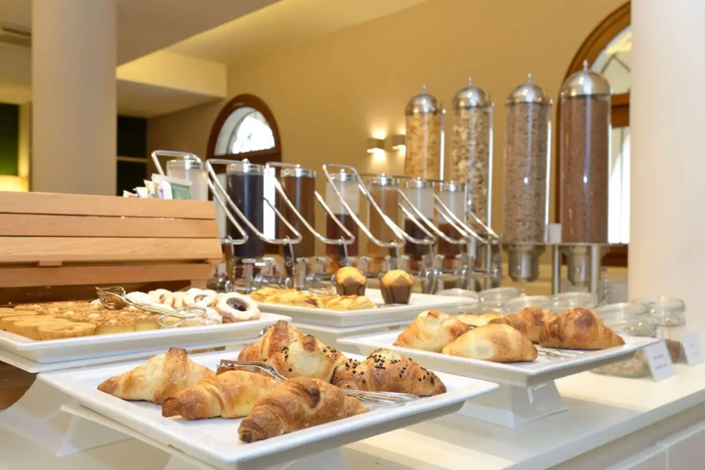 Hotel Canon dOro