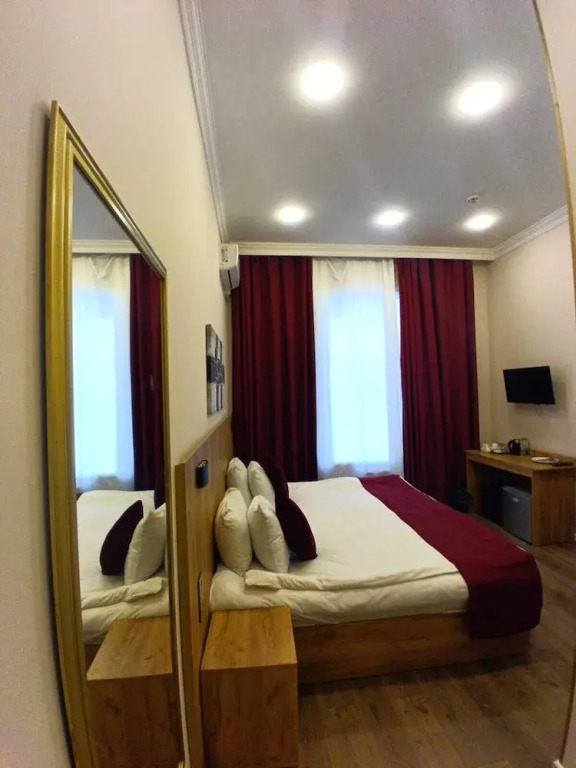 L10D10 Hotel Baku
