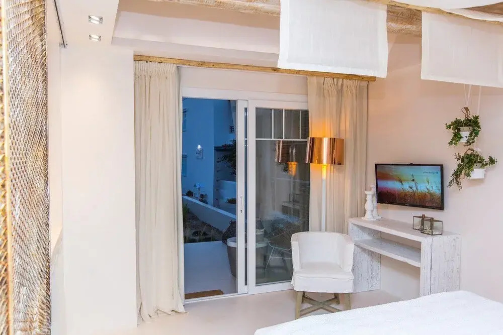 Sea Nymphs Suites