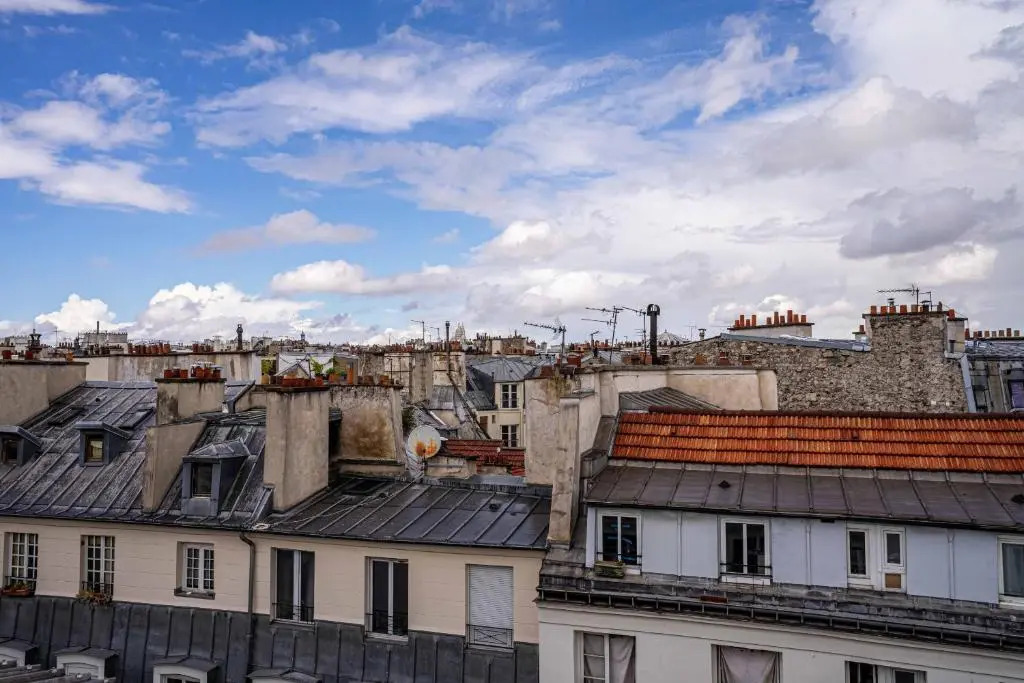 135 - Urban Five Star Apartment in Center of Paris
