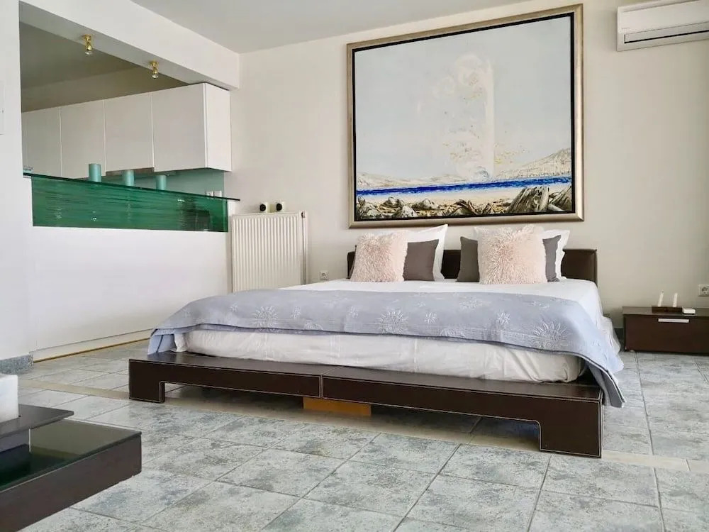 Crystal Green Residences Voula