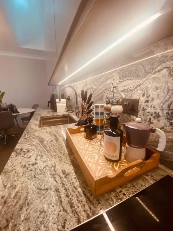 Amazing Newly Refurbished Mews House