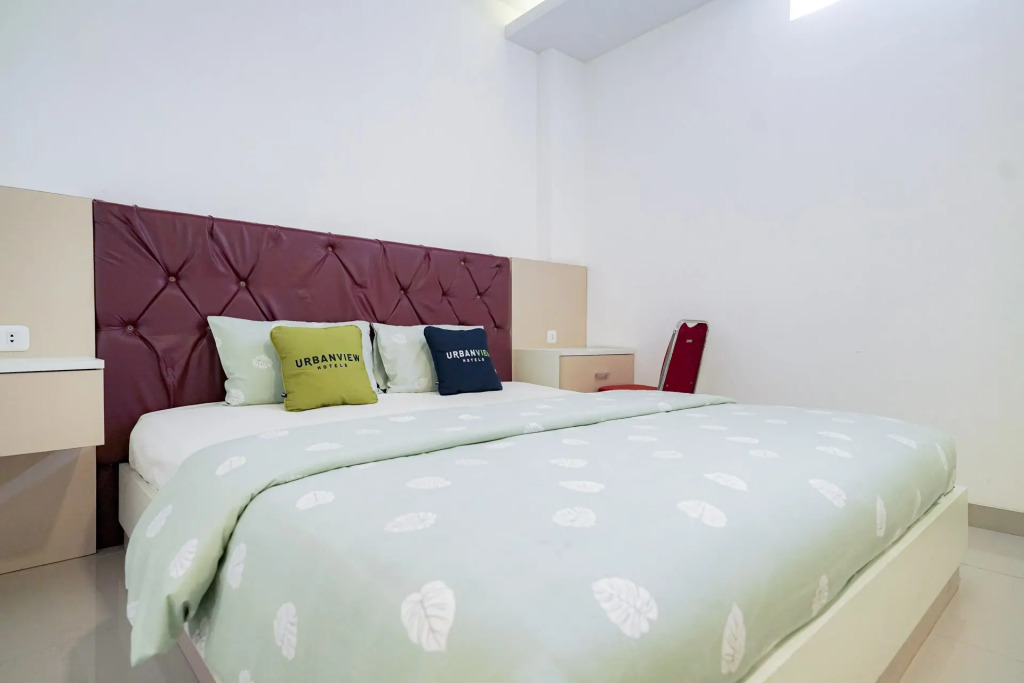 Urbanview Hotel Syariah Ratu Kuring Gisting by RedDoorz