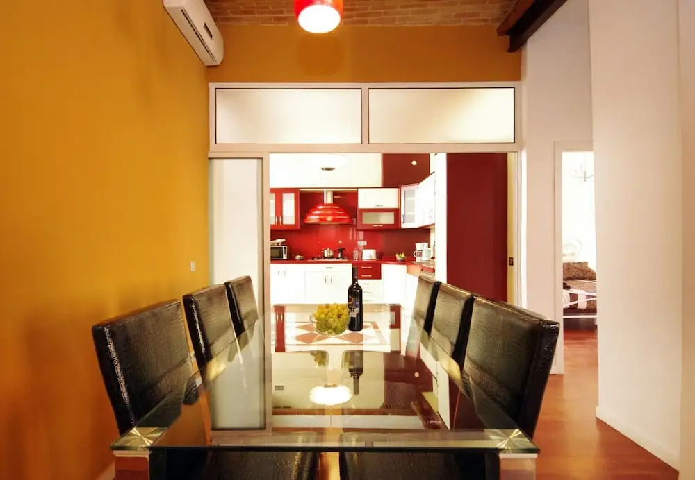 Kirei Apartment Merced