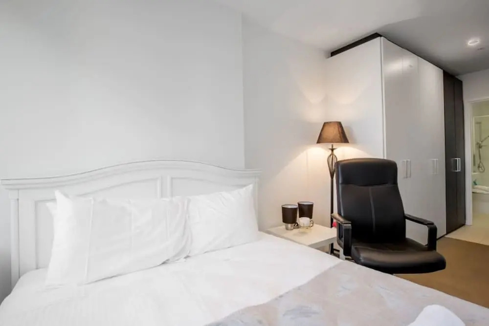 Lovely Home Close To South Cross Designer Apartment
