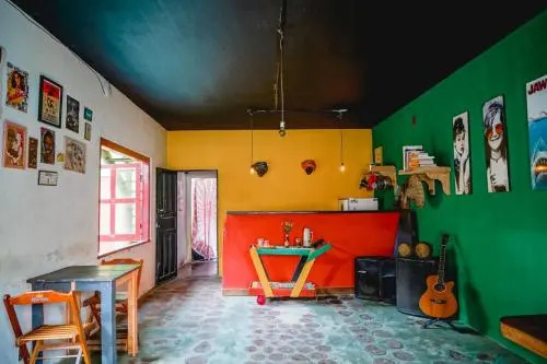 Hostel Roots