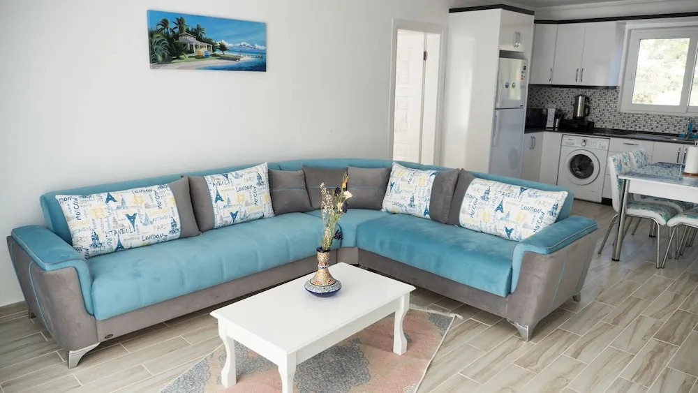 KAL2200 Villa Zeytin Uzumlu 2 Bedrooms