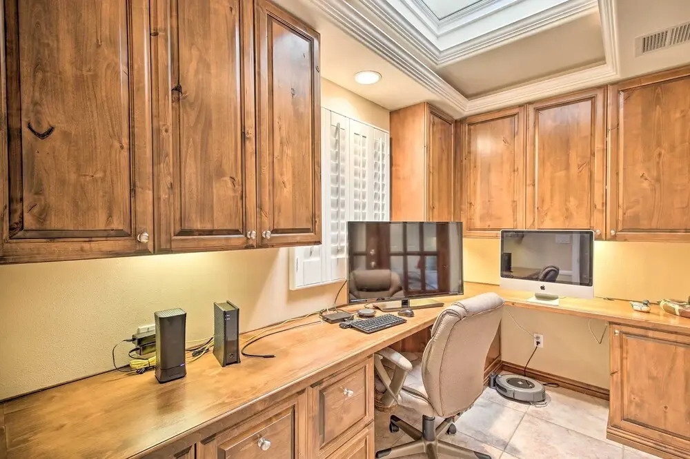 Palm Desert Escape w/ Patio & Shared Pool!