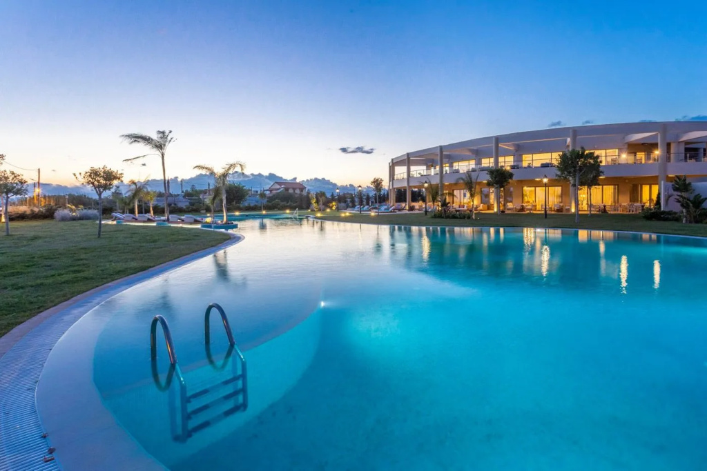 Elysian Luxury Hotel and Spa