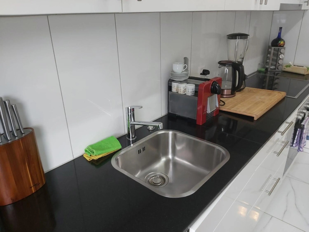 Royal Apartment EIBL 02